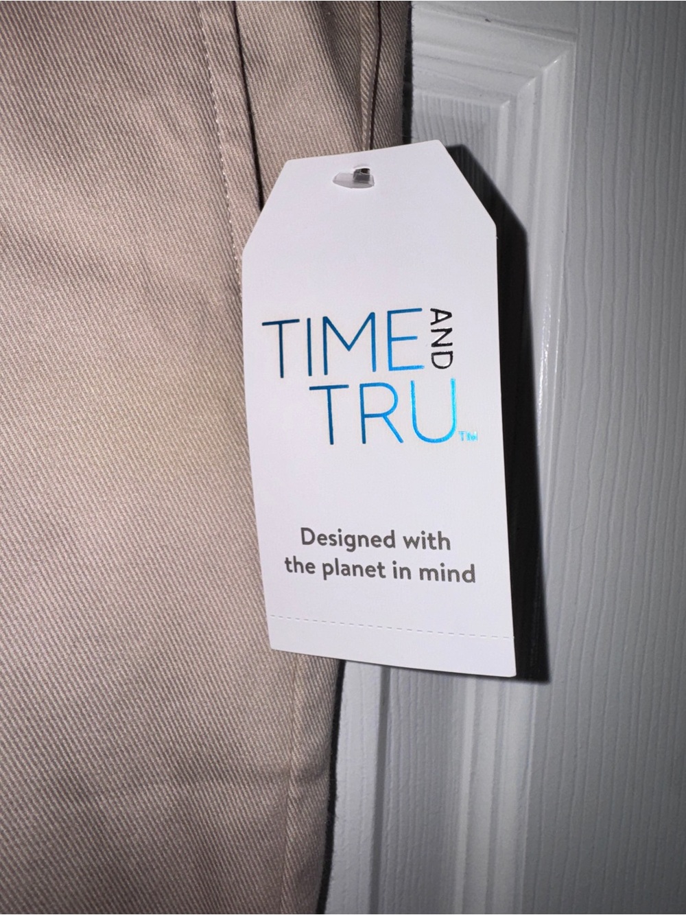 Time and Tru Beige Khaki Straight Leg Flat-Front Pants size 16 NWT - Picture 7 of 12